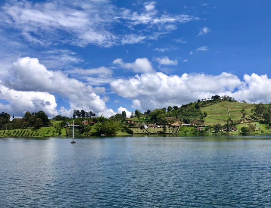 medellin, things to do in medellin, Guatape lake, Guatapé, Guatape colombia, day trips from medellin, guatape, places to visit in colombia, day trips from medellin, cross in the middle of the lake