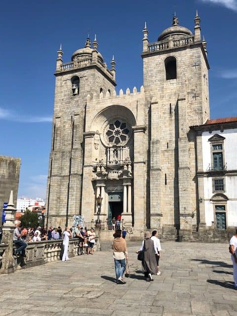 Porto Cathedral, porto se, cathedral, things to do in porto, what to do in porto, porto sightseeing, porto attractions, places to visit in porto, porto tours. tours porto. porto visit, porto things to do
