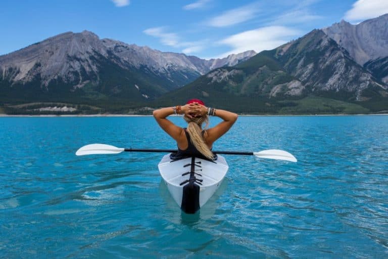 13 of the Best Ways to Stay Healthy While Traveling