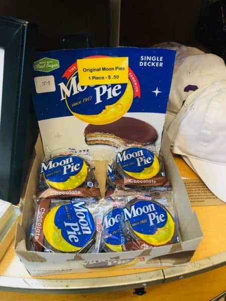 what is fat tuesda, mobile attractions, what to do in mobile alabama, things to do in mobile al, things to do in mobile, moon pie