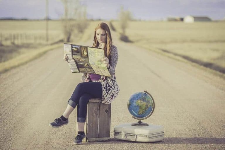 How to Find Side Hustle Ideas to Travel More