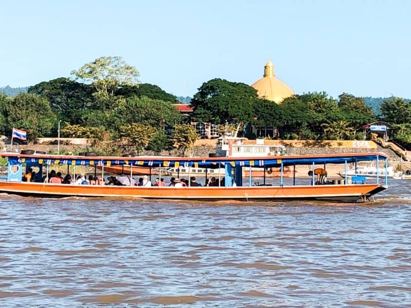 longboat, boat, gold stupa, chiang mai to chiang rai