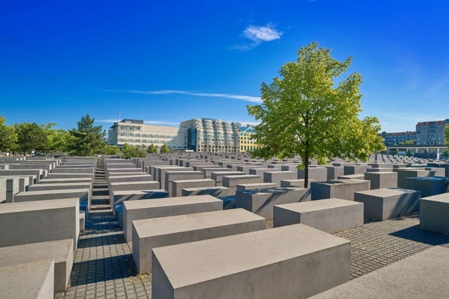 holocaust memorial, berlin holocaust memorial, berlin attractions, things to do in berlin, what to do in berlin germany, things to see in berlin, best things to do in berlin, must see in berlin, berlin tourist attractions, berlin activities, places to go in berlin, berlin 3 day itinerary, attractions in berlin, 3 day itinerary in berlin, 2 day itinerary berlin