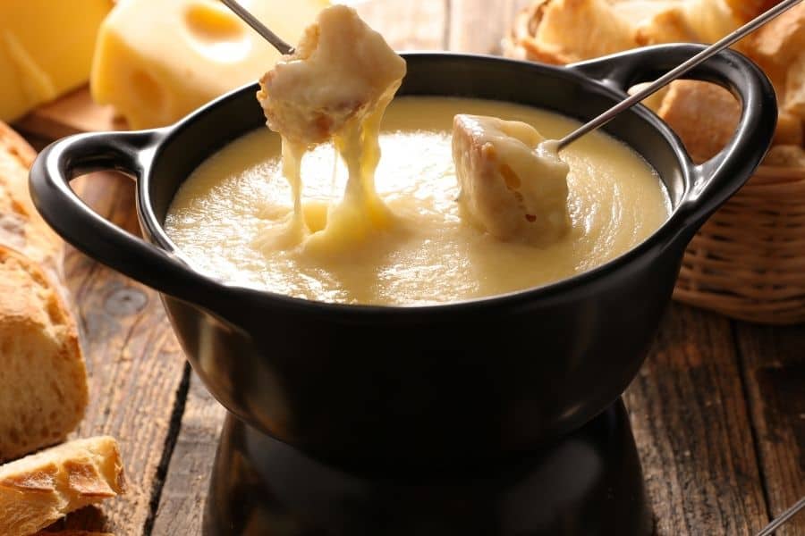 cheese fondue, banff restaurants, banff national park restaurants