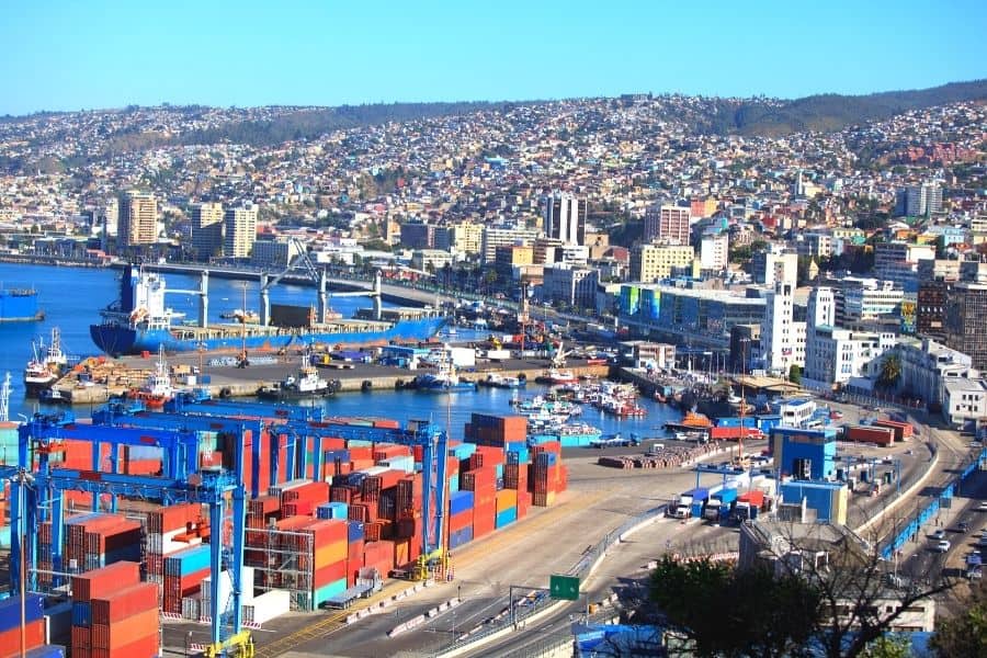 things to do in valparaiso, things to do in valpo, valparaiso attractions, valparaiso chile, chile valparaiso, valparaiso restauratns, things to do in valparaiso chile, valparaiso bay, valparaiso waterfront, valparaiso shipyard