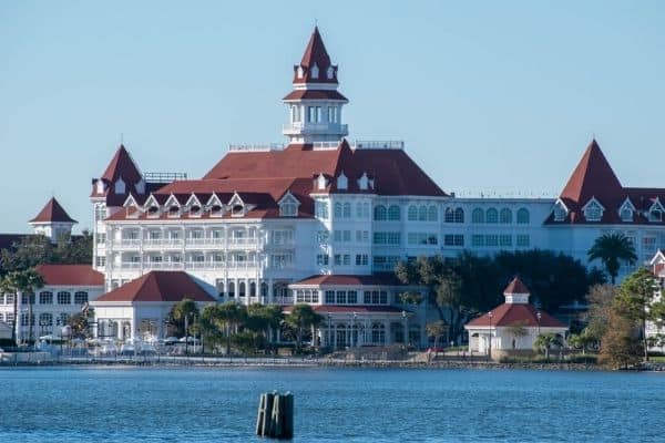 grand floridian hotel white and red, grand floridian, grand floridian resort, disney's grand floridian, grand floridian hotel, where to stay in disney, disney hotels, disney resotrs