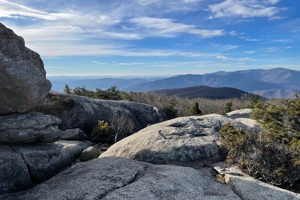 best hikes in the us, hardest hikes in the us, best places to hike in the us, best hiking, best hiking in the us, most beautiful hikes in the us, best hiking trails, best hiking in the usa, best hiking places in the usa, best hiking trails in virgina, old rag trail, shenandoah national park