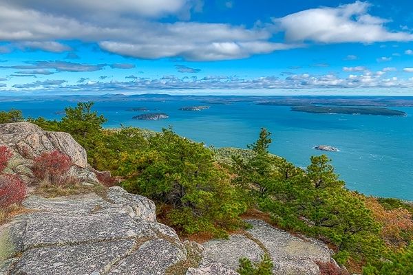 best hikes in the us, hardest hikes in the us, best places to hike in the us, best hiking, best hiking in the us, most beautiful hikes in the us, best hiking trails, best hiking in the usa, best hiking places in the usa, best hiking trails in maine, precipice trail, acadia national park