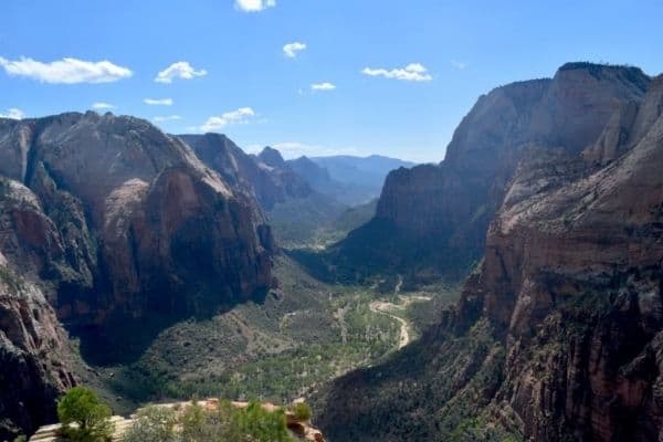 best hikes in the us, hardest hikes in the us, best places to hike in the us, best hiking, best hiking in the us, most beautiful hikes in the us, best hiking trails, best hiking in the usa, best hiking places in the usa, best hiking trails in utah, zion national park, zion