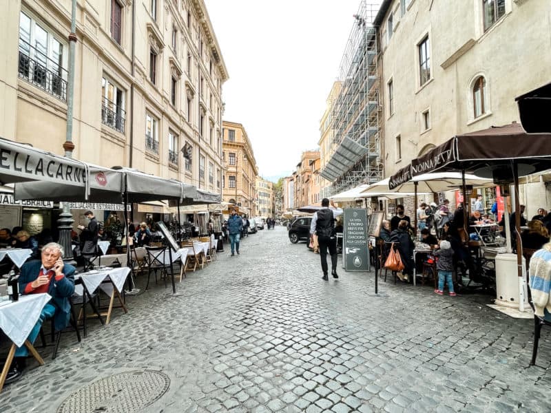 alley of the jewish ghetto, rome in one weekend, Rome in a day, day in rome, ancient rome