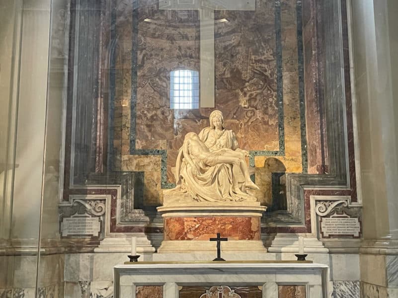 pieta, la pieta, michelangelo, mary holding Jesus after His death, vatican museums, days in rome, Rome in a weekend, vatican city, 3 days rome