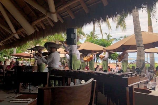 mariacha band playing at outdoor restaurant, best food in puerto Vallarta, what to do in puerto Vallarta, traveling to puerto Vallarta, puerto vallarta trips, bars in puerto Vallarta