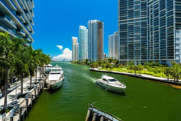 boats in downtown miami, best area to stay in miami, places to stay in miami