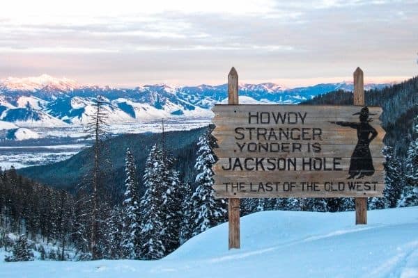 sign in jackson hole, airports near jackson hole, things to do in Jackson hole, denver to jackson hole