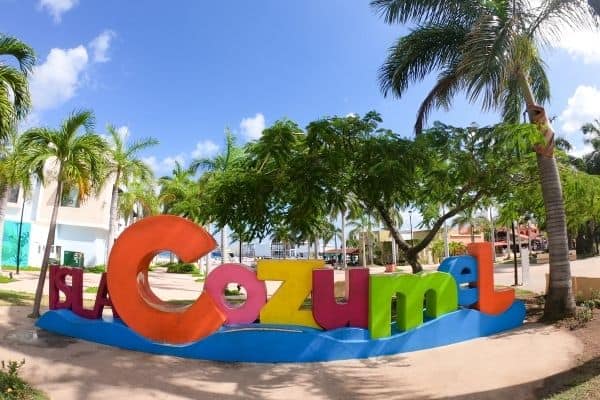 cozumel city sign, activities in cozumel, cozumel mexico