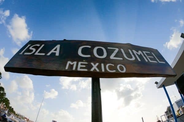 isla cozumel sign, cozumel mexico