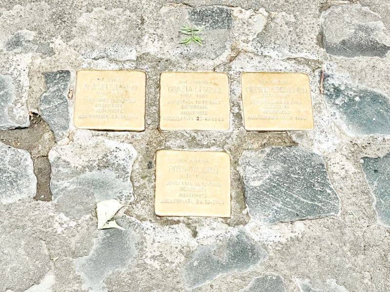 square plaques dedicated to jewish ghetto residents, roman ghetto, rome jewish quarter 