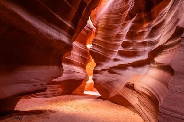 antelope canyon, most scenic places in arizona