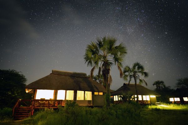 canvas tent under the stars, serengeti lodges, lodges in serengeti, serengeti plains

