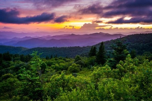 sunset over the asheville mountains, day trips from asheville, day trips nc 
