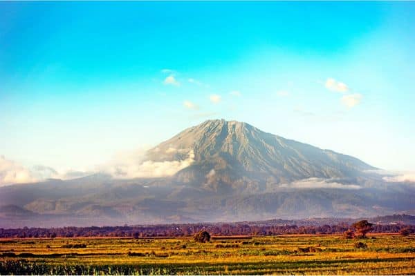 mount meru over the clouds, things to do in arusha