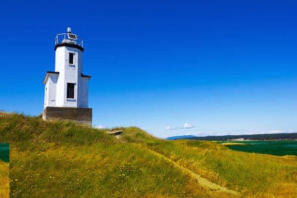 lighthouse on san juan islands, seattle day trips, day trips around seattle