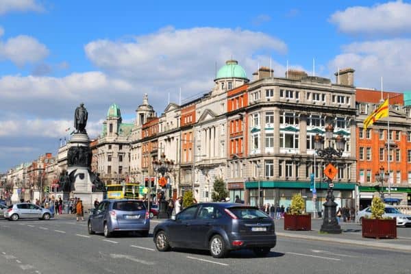 dublin city center, cars on the road, dublin in one day, dublin for a day, one day in dublin, what to do in dublin, dublin sightseeing