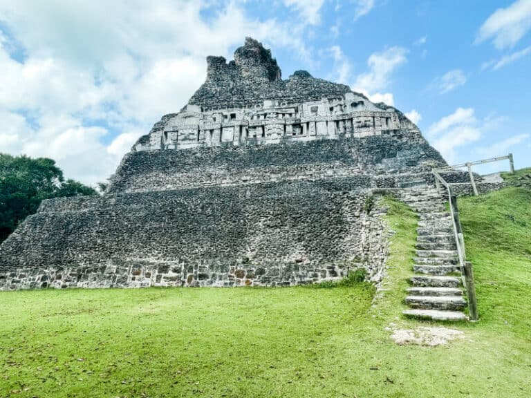 Xunantunich Mayan Ruins—Top Things to See (+ Tips)