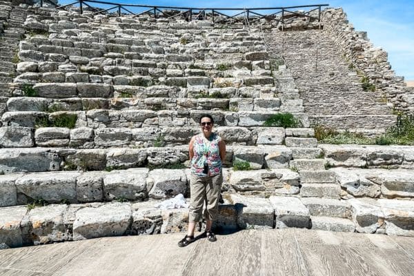 me standing in front of the steps of the ampitheatre