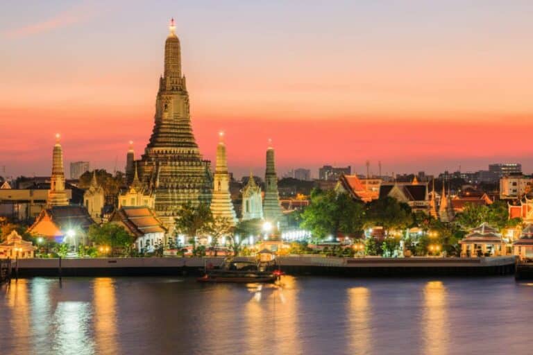 8 Unforgettable Bangkok Day Trips 